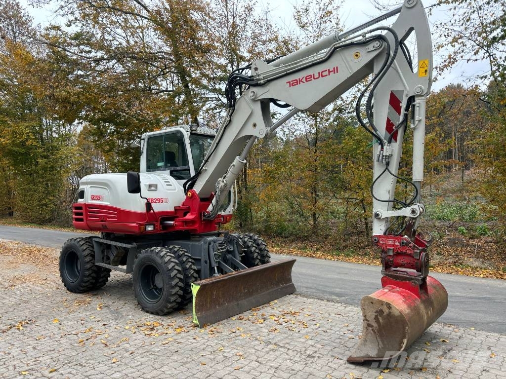 Takeuchi TB 295 W Lastik tekerli ekskavatörler