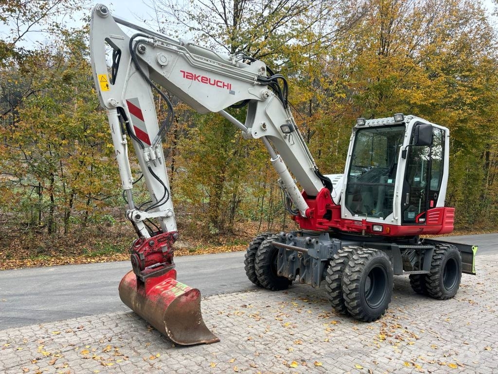 Takeuchi TB 295 W Lastik tekerli ekskavatörler