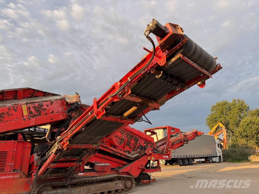 Terex Finlay 883T - 2 Side Conveyor / Auto Greasing Sita