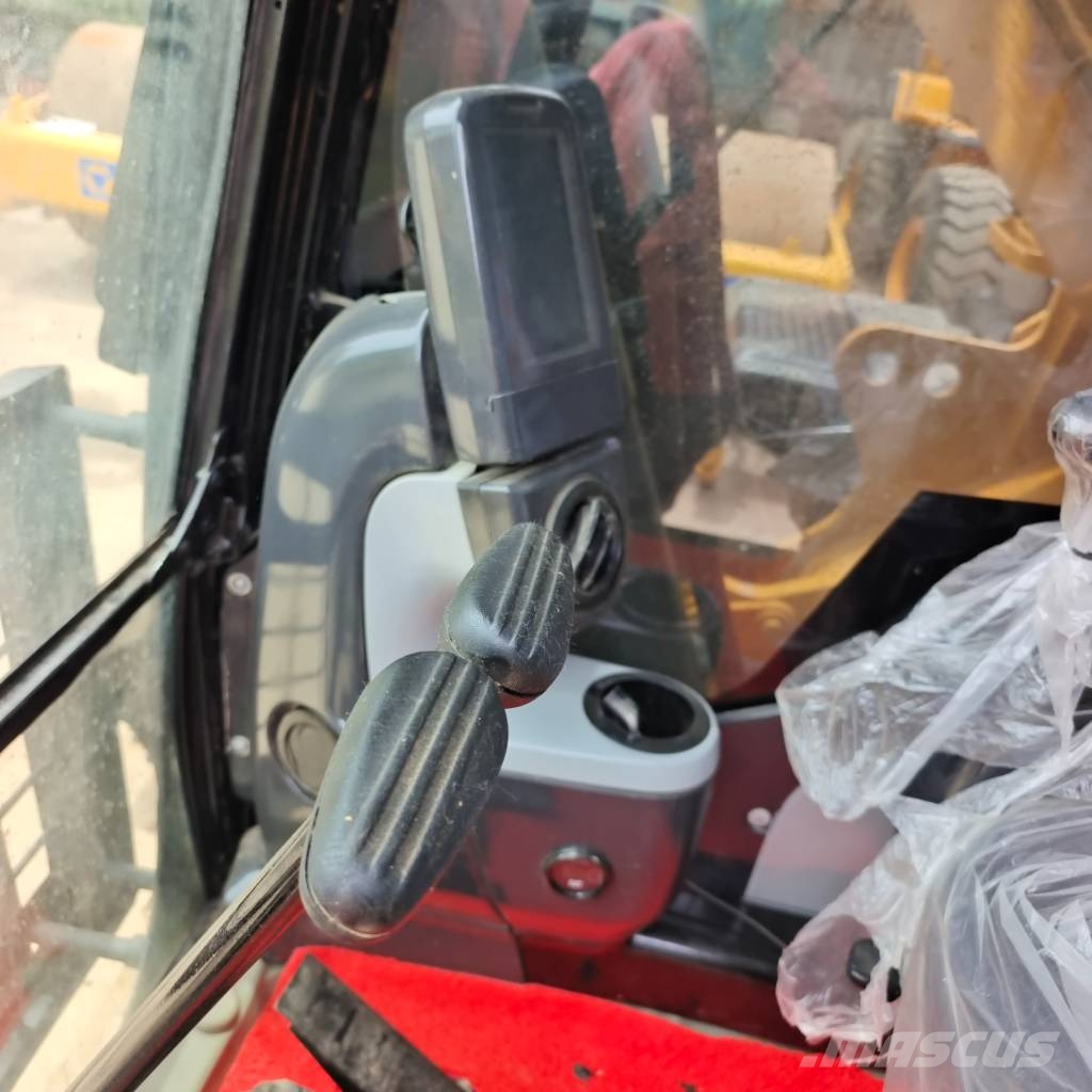 CAT 336D2L 3000 units excavators in stock Excavadoras sobre orugas