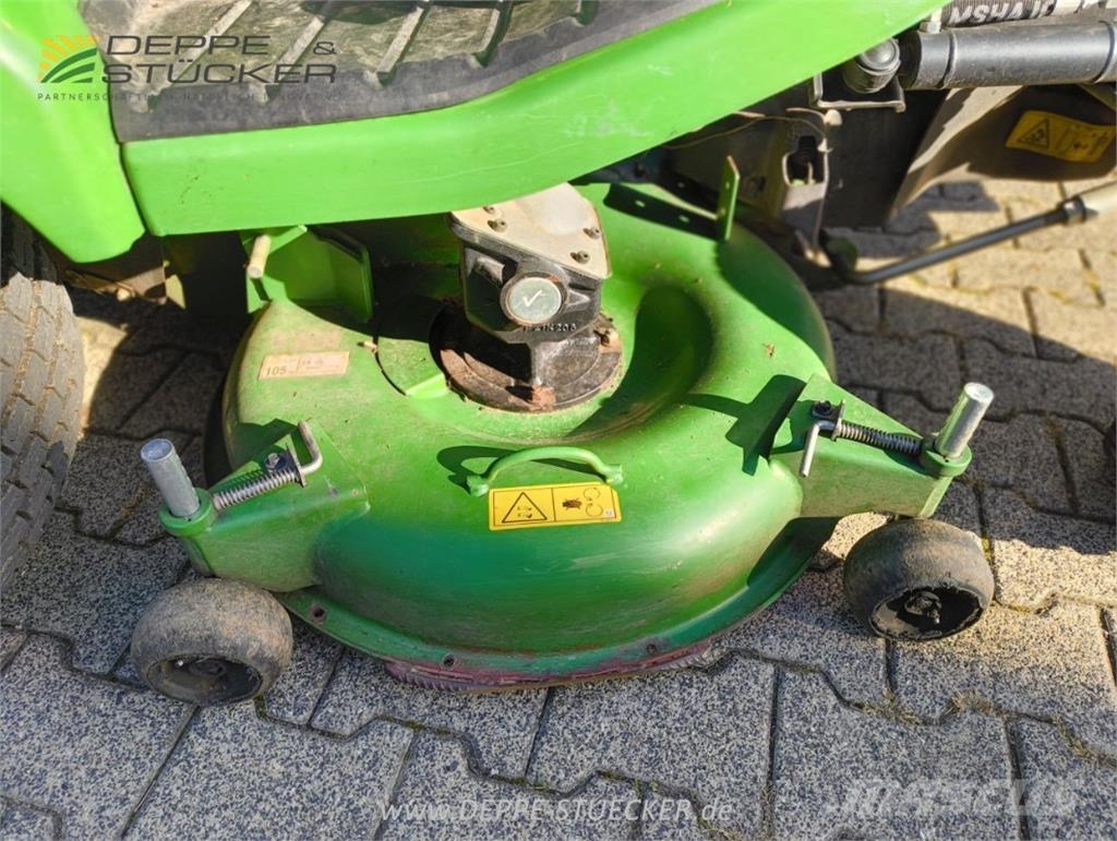 John Deere X950R mit Hochentleerung Sonstige Landmaschinen
