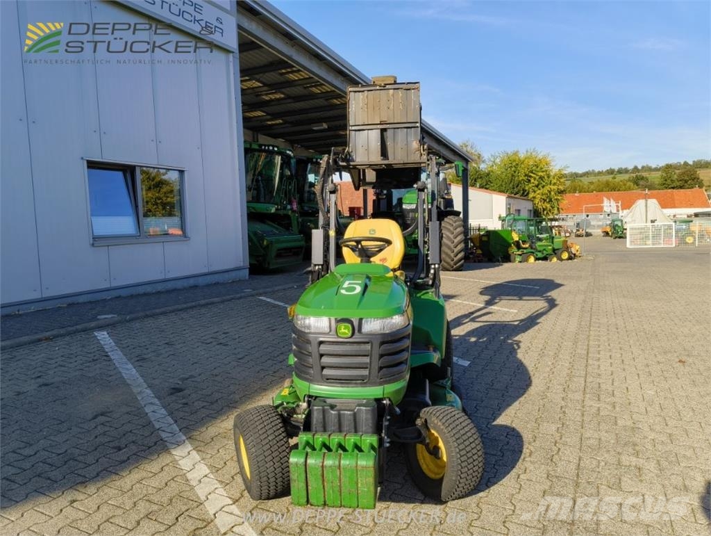 John Deere X950R mit Hochentleerung Sonstige Landmaschinen
