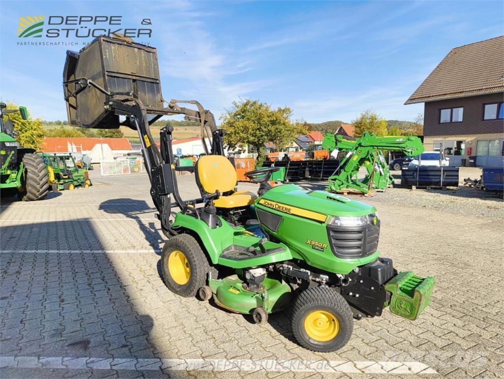 John Deere X950R mit Hochentleerung Sonstige Landmaschinen