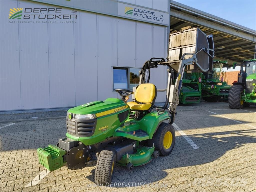 John Deere X950R mit Hochentleerung Sonstige Landmaschinen