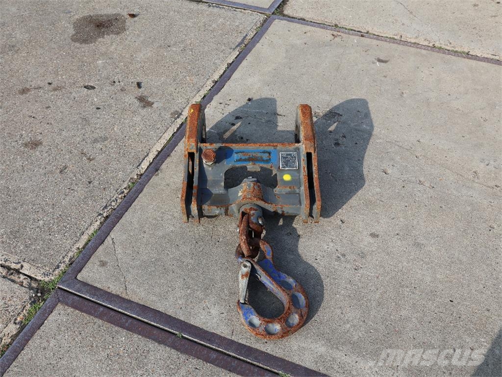 LASTHAKEN, DREHBAR, 150 K Farm machinery