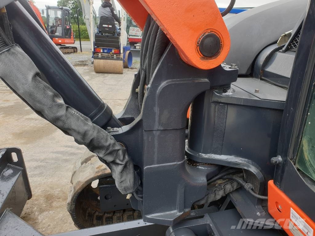 Kubota KX 080-4 Малые экскаваторы 7т-12т