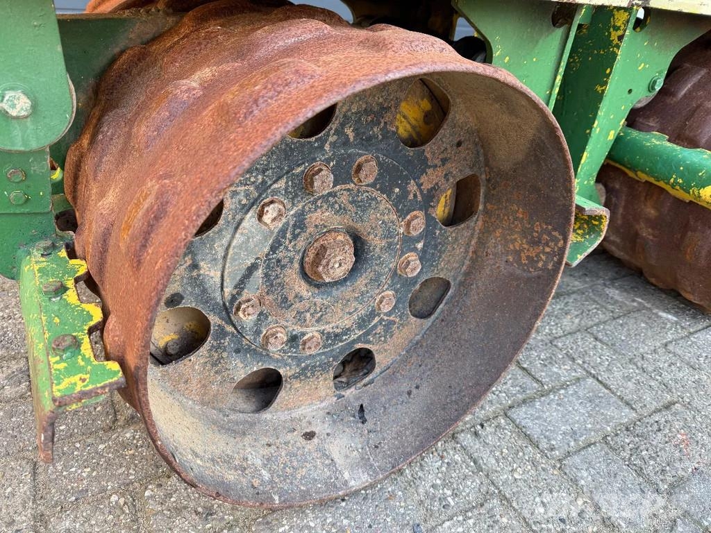 Wacker RT Muud rullid