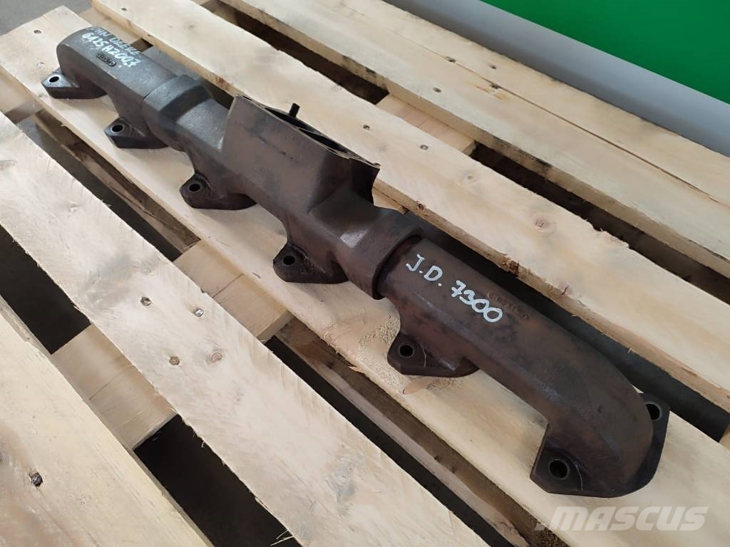 John Deere Exhaust manifold R116838 of engine Mootorid
