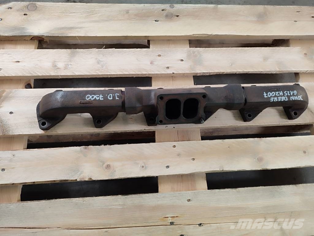 John Deere Exhaust manifold R116838 of engine Mootorid