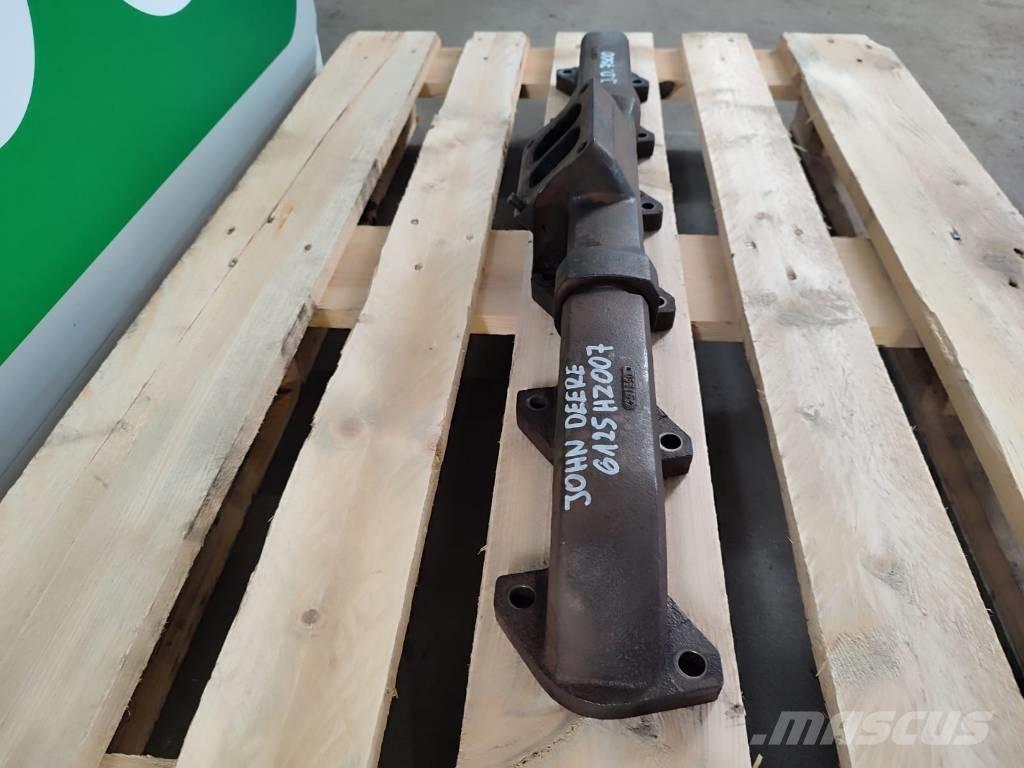 John Deere Exhaust manifold R116838 of engine Mootorid
