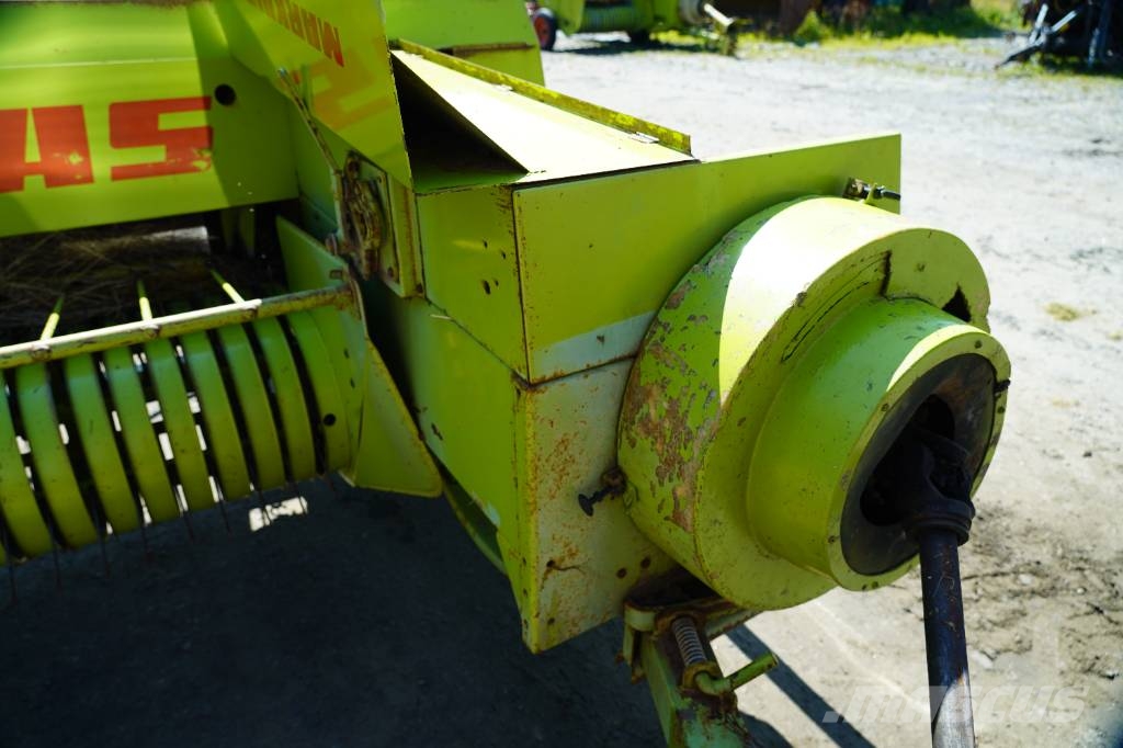 CLAAS MARKANT 40 / B1915 Empacadoras cuadradas