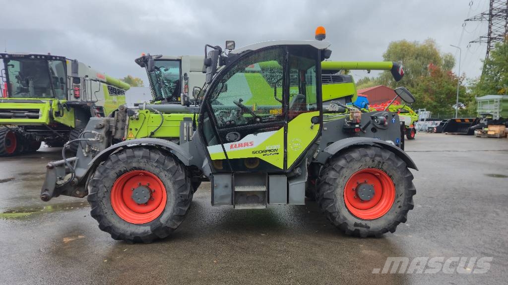CLAAS Scorpion 1033 Farming telehandlers