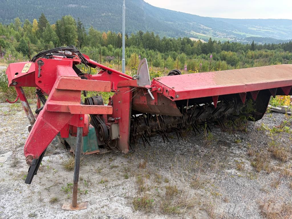 Kverneland 3132 MT Maaikneuzers