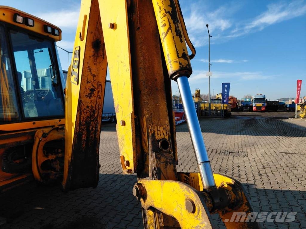 JCB 4 CX Backhoe loaders