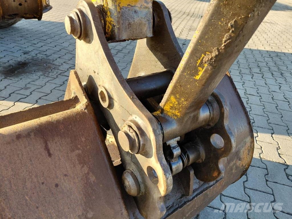 JCB 4 CX Backhoe loaders