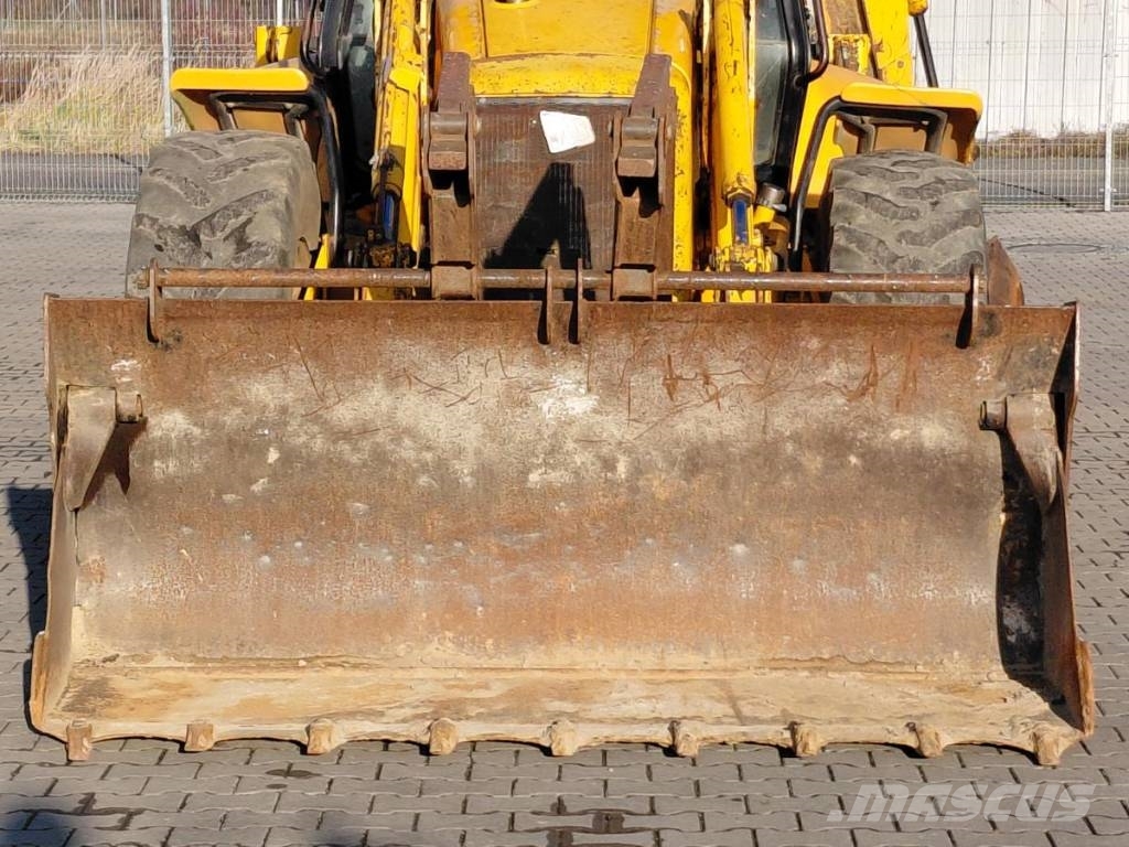 JCB 4 CX Backhoe loaders