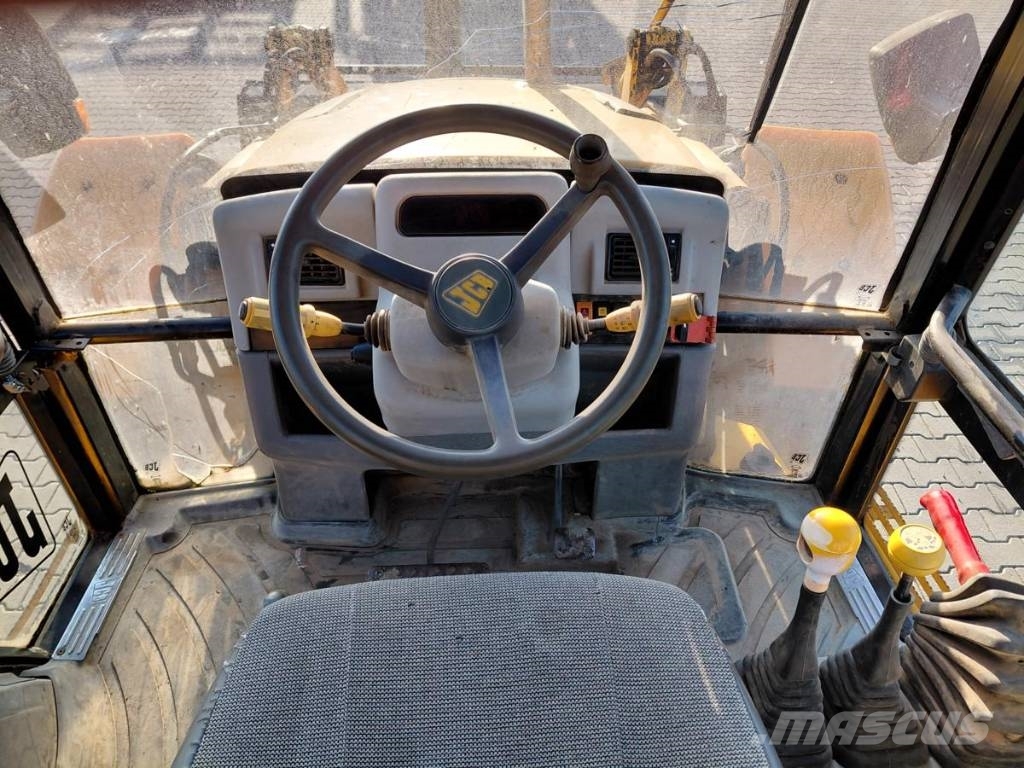 JCB 4 CX Backhoe loaders