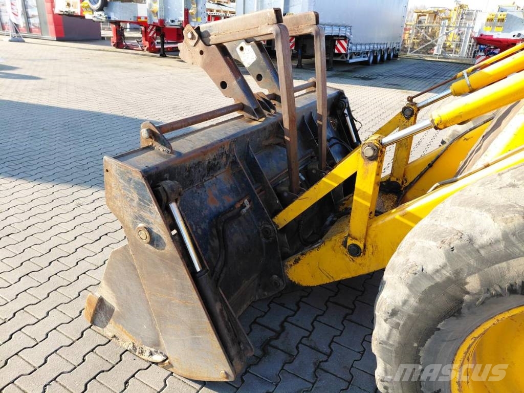 JCB 4 CX Backhoe loaders