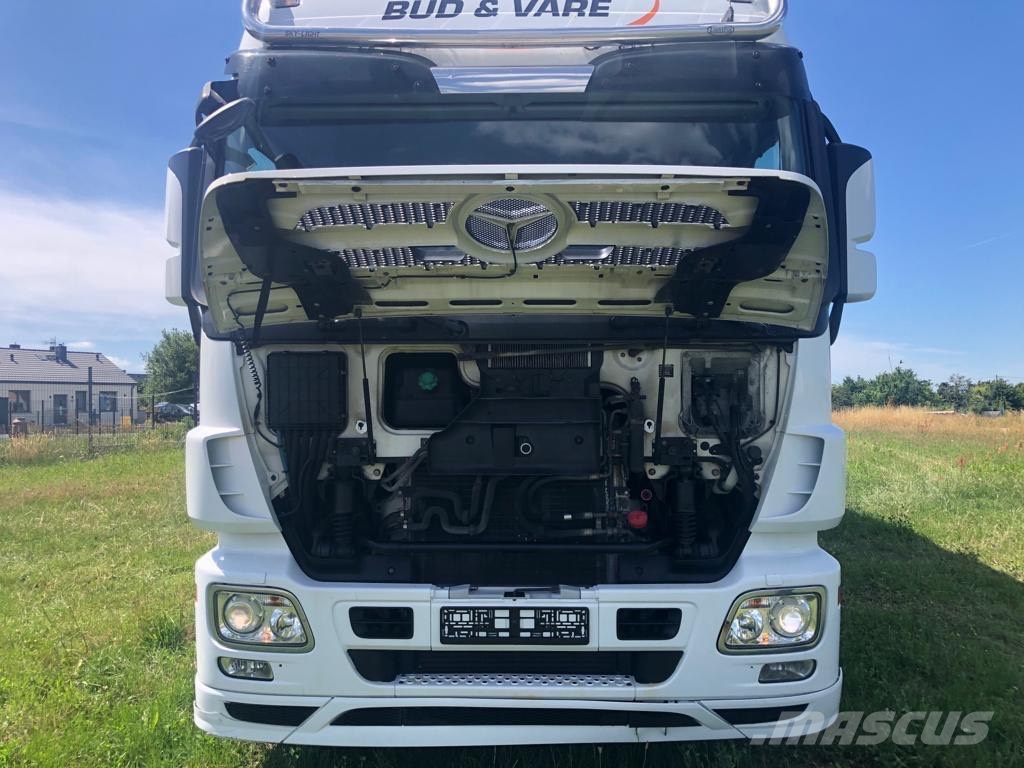 Mercedes-Benz Actros 1832 Фургони
