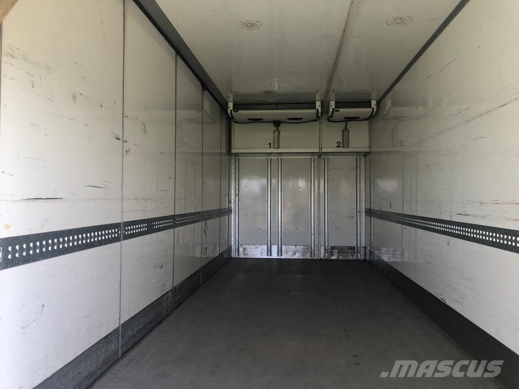 Mercedes-Benz Actros 1832 Фургони