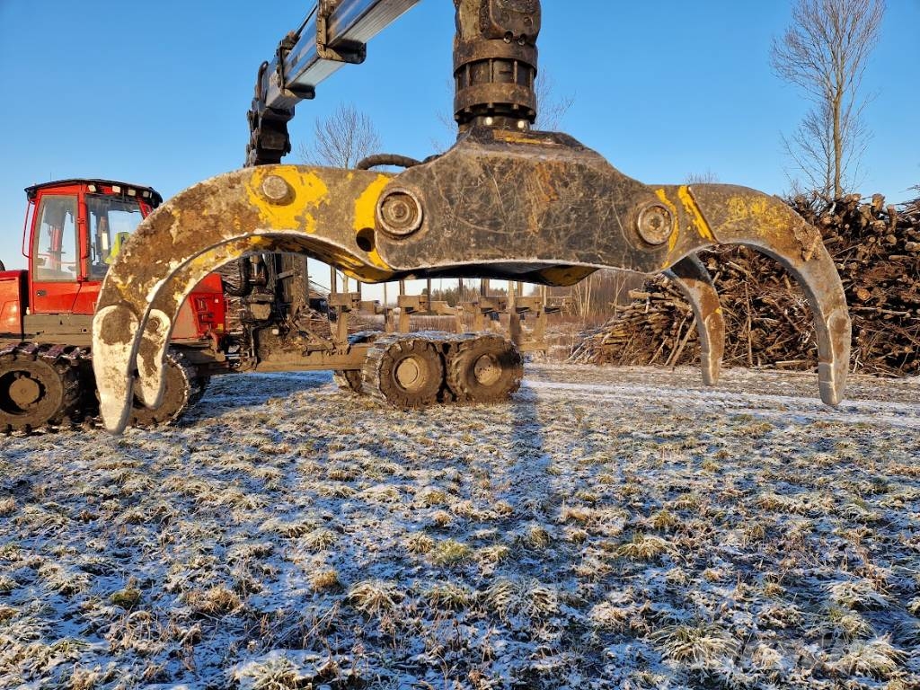 Komatsu 875 Transportadoras
