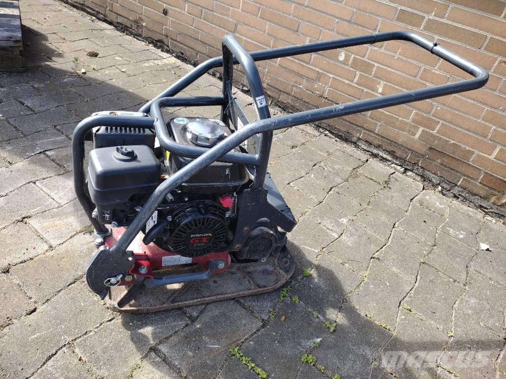 Dynapac DR15X (140kg /500 mm/ 25kN) Trilmachines
