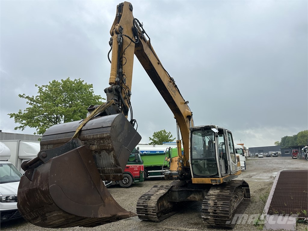 Liebherr 904 Εκσκαφείς με ερπύστριες