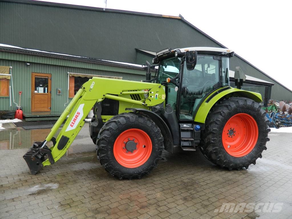 CLAAS Arion 440 Traktori