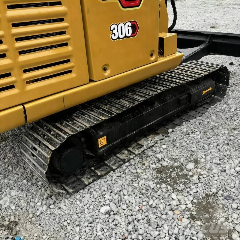 CAT 306 Гусеничні екскаватори