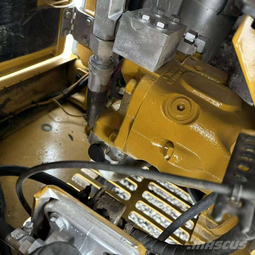 CAT 306 Гусеничні екскаватори