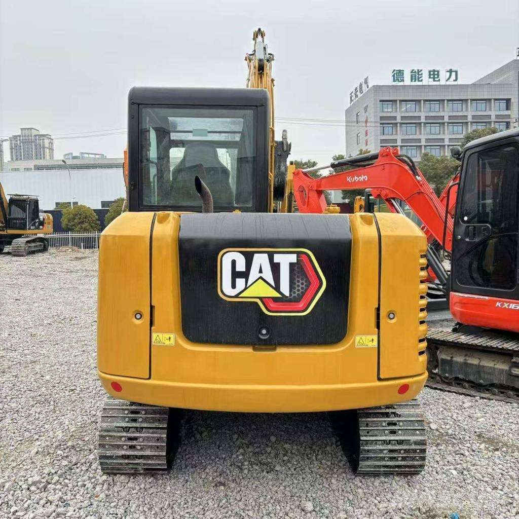 CAT 306 Гусеничні екскаватори