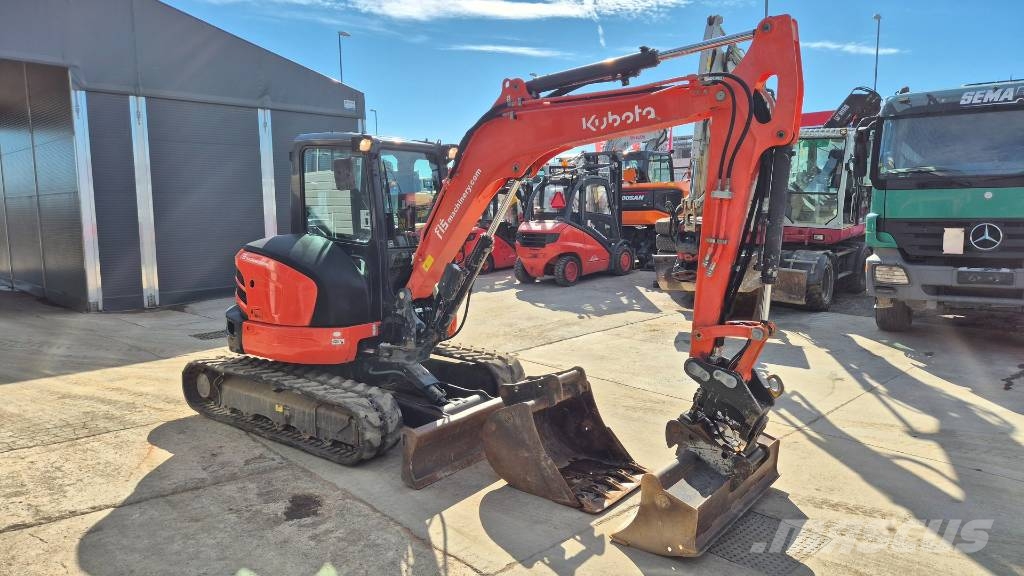 Kubota U55-4 - 2017 YEAR - POWERTILT - 5355 HOURS Mini excavatoare < 7t