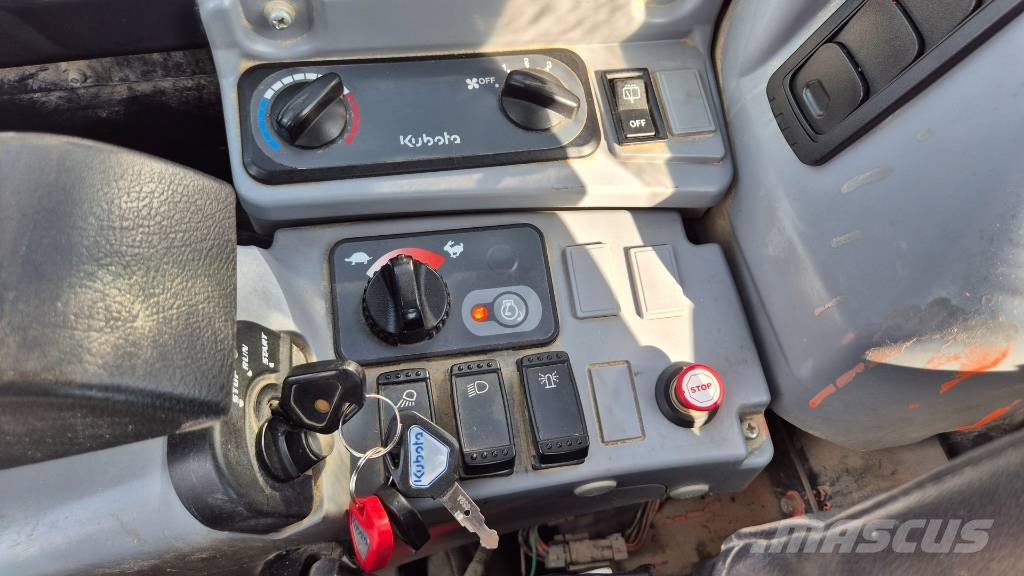 Kubota U55-4 - 2017 YEAR - POWERTILT - 5355 HOURS Mini excavatoare < 7t