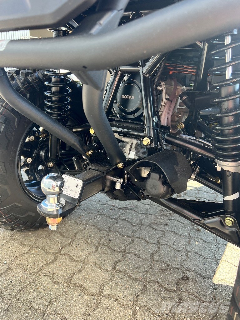 Can-am Outlander Electric مركبات لجميع التضاريس