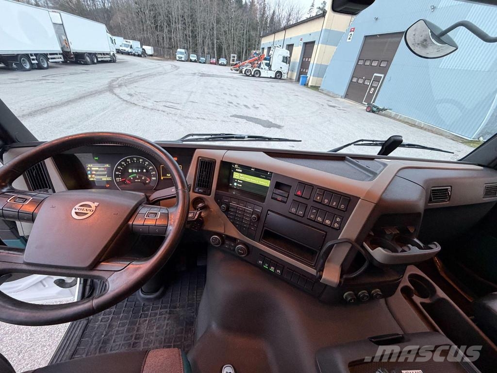 Volvo FM500 6X2 EURO6 + CARRIER + SIDE OPENING + RETARDE Hűtős