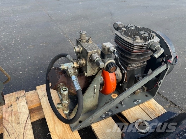 Liebherr A 900 ZW HYDRAULIC PARTS COMPLET Hydraulics