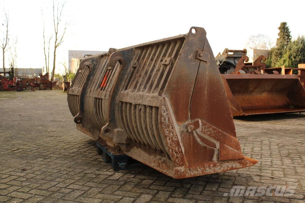 Verachtert SKELETON BUCKET UH-50-2600 -VOLVO KL Buckets