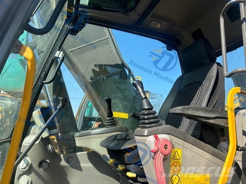 Volvo EC 220 D Верижен екскаватор