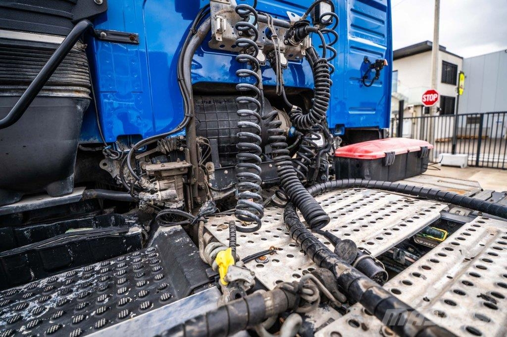 Volvo FM 420 + KIPHYDR. 트랙터 유닛