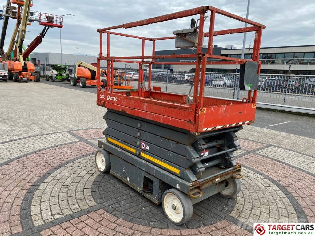 SkyJack SJIII-4632 Electric Scissor Work Lift 1170cm Scheren-Arbeitsbühnen