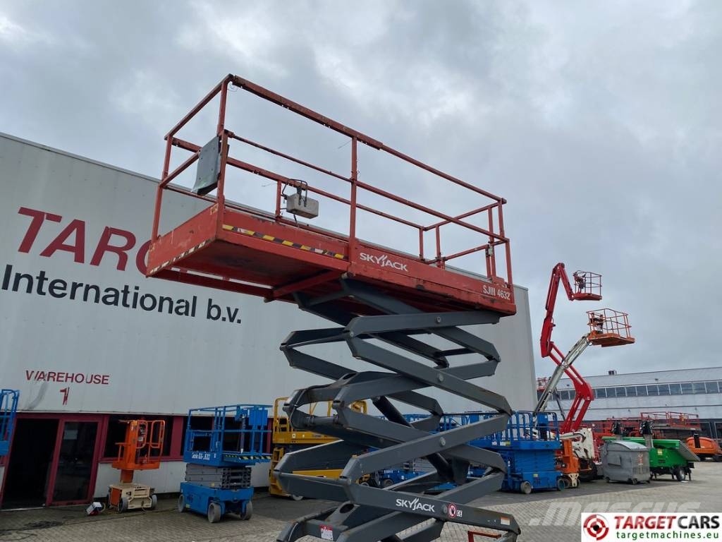 SkyJack SJIII-4632 Electric Scissor Work Lift 1170cm Scheren-Arbeitsbühnen