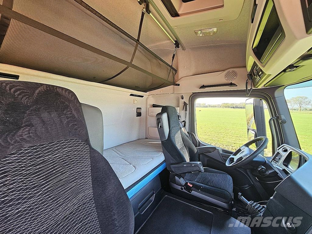 Mercedes-Benz ACTROS 1840 StreamSpace 230 German truck PTO+Hydra Тягачі