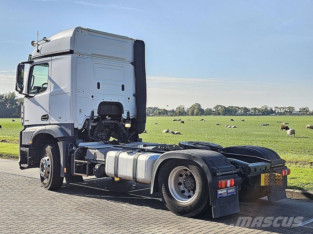 Mercedes-Benz ACTROS 1840 StreamSpace 230 German truck PTO+Hydra Тягачі