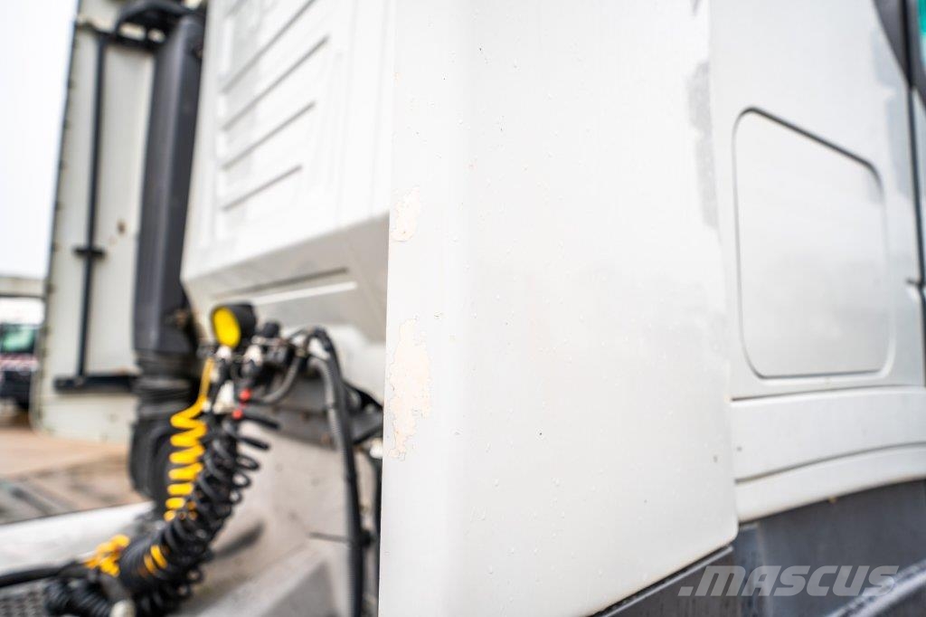 Iveco STRALIS 460 + KIPHYDR. Ťahače