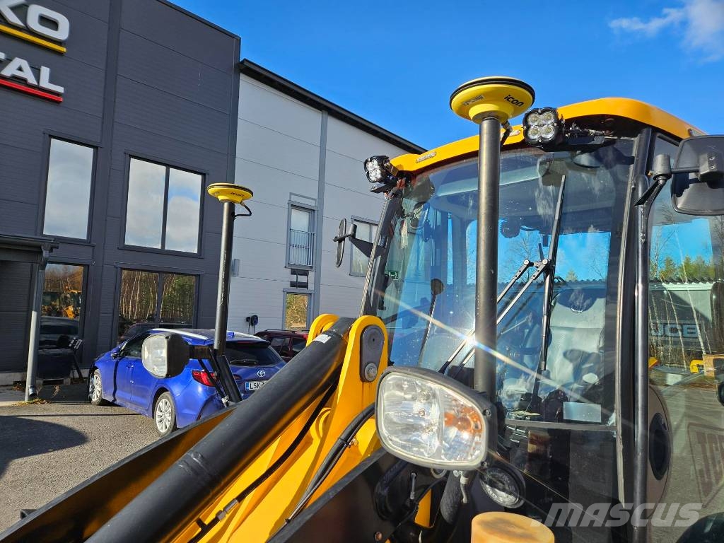 JCB 409 Pale gommate