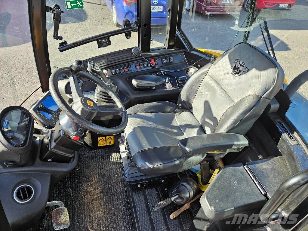 JCB 409 Pale gommate