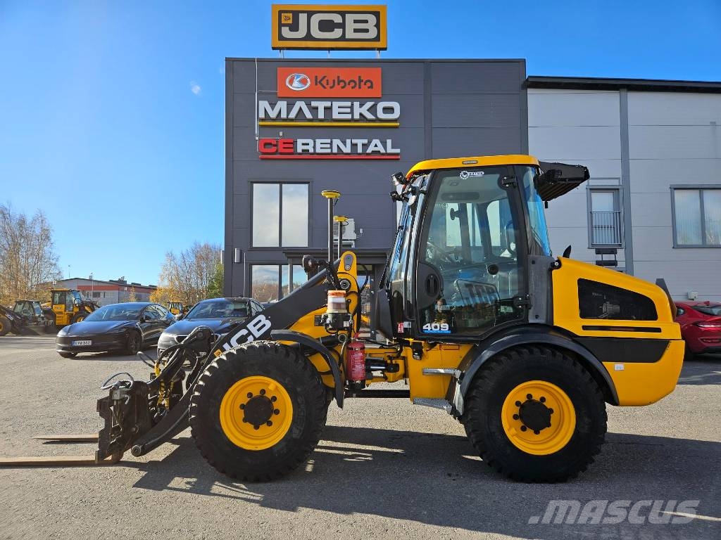 JCB 409 Pale gommate