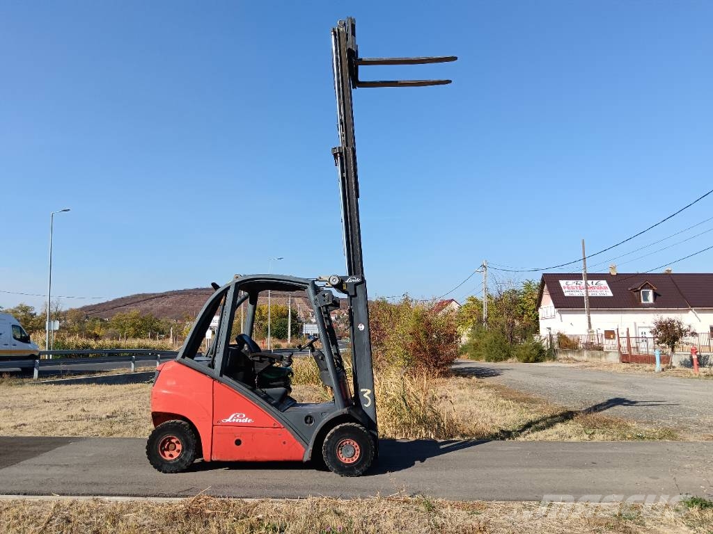 Linde H 25 D شاحنات الديزل