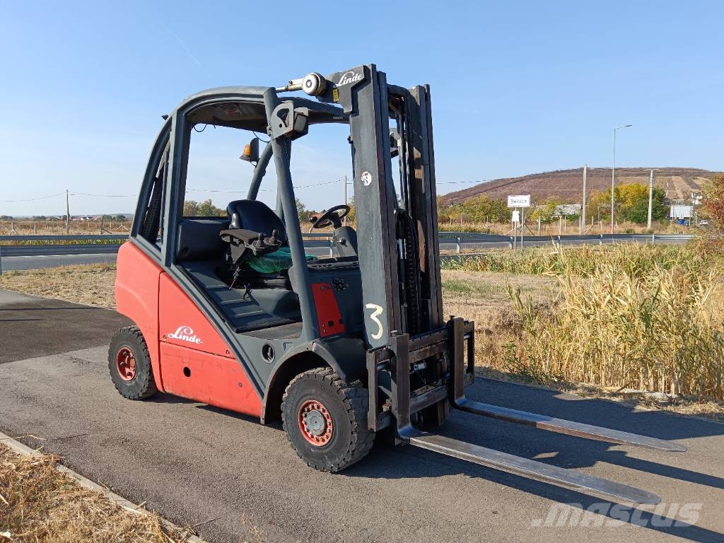 Linde H 25 D شاحنات الديزل