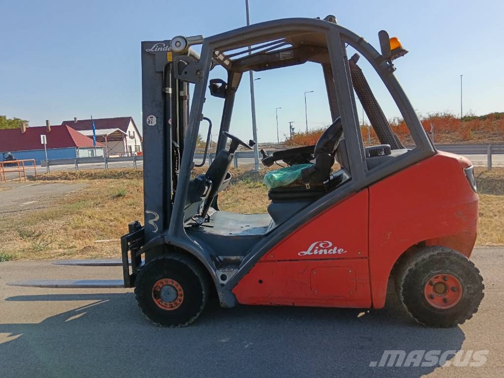 Linde H 25 D شاحنات الديزل